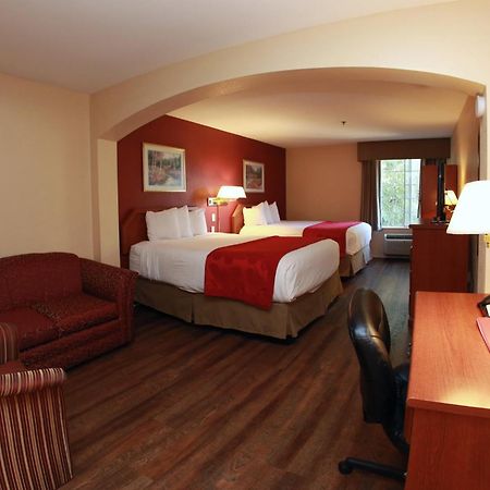 Ramada By Wyndham Fresno Northwest Hotel Exterior photo
